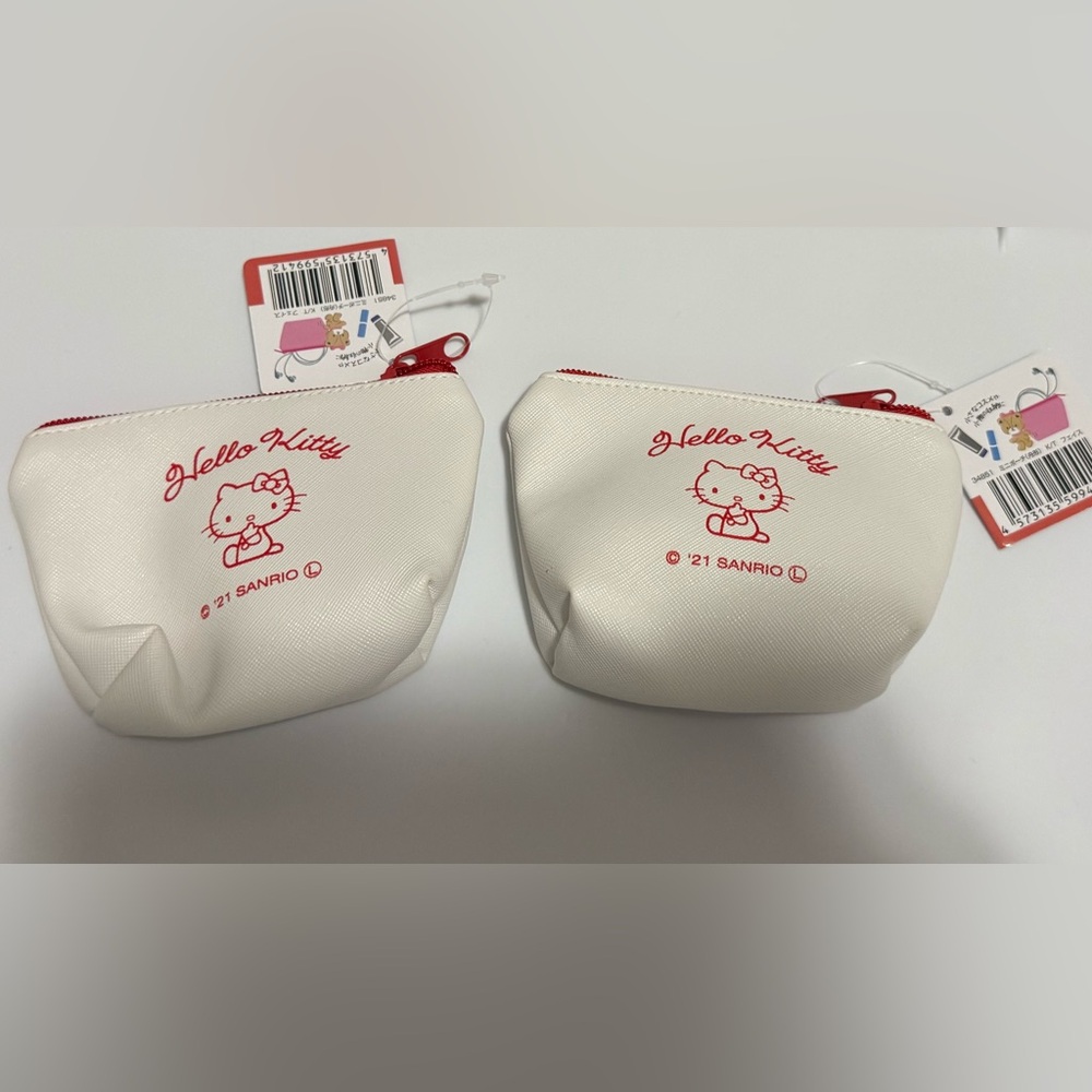 Hello Kitty Mini Coin Pouches - Picture 3 of 4